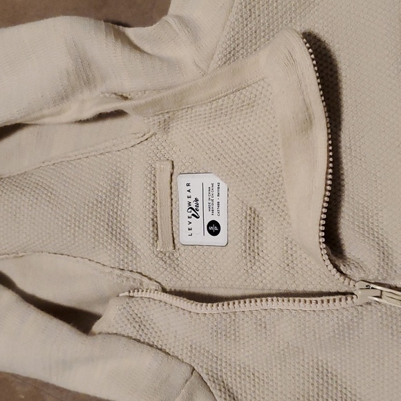 Levelwear Hoody - Picture 3 of 4